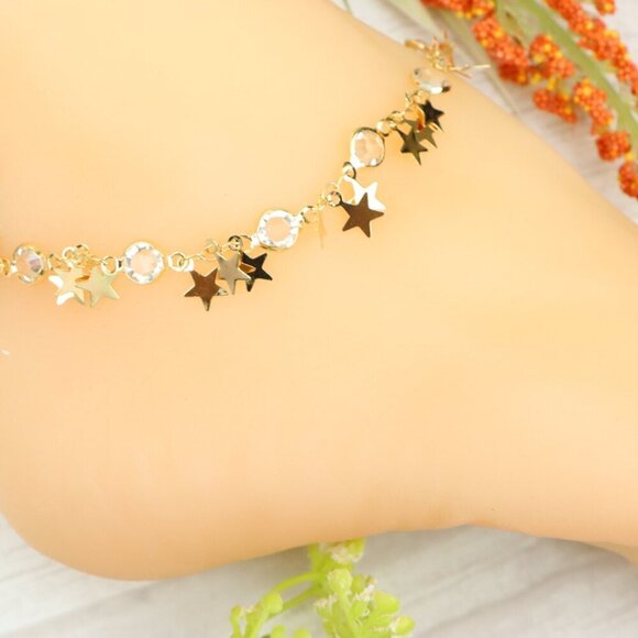 "Handmade Anklet – Elegant & Delicate Jewelry for Women | UNVRC1325 - Picture 3 of 10